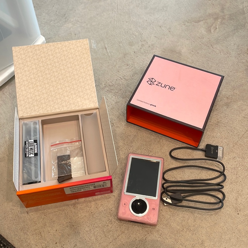 Zune limited edition pink